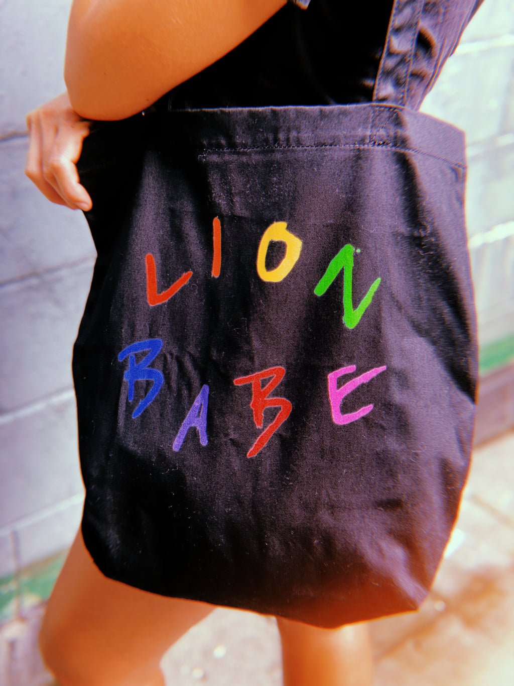 LION BABE RAINBOW Tote Bag